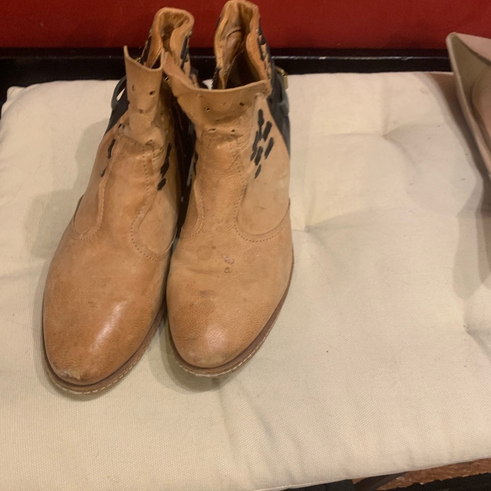 Tan Leather Men's Boots